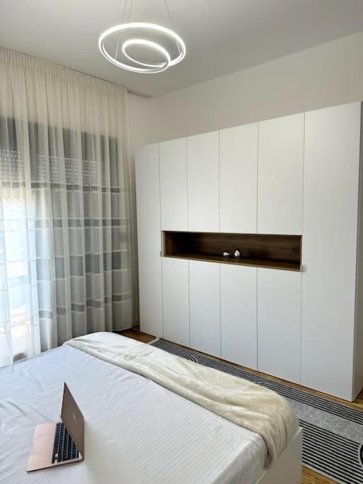 Sol Apartments - 2 Bedrooms Shkodër Dış mekan fotoğraf
