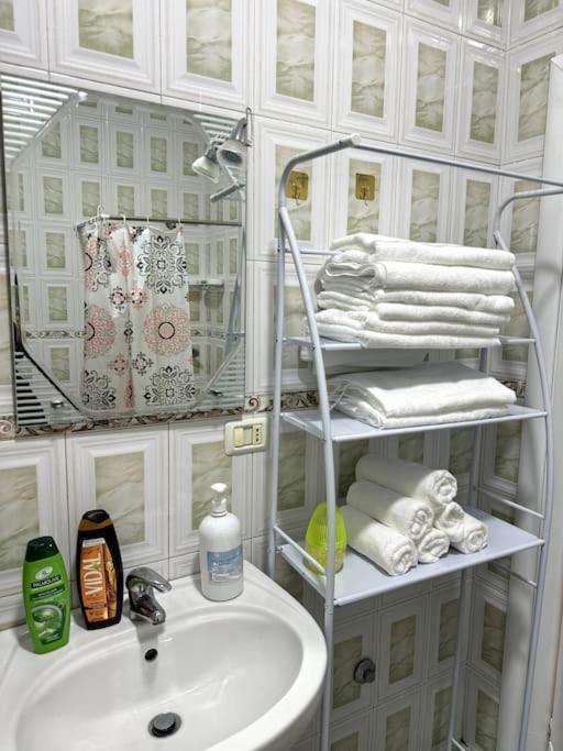 Sol Apartments - 2 Bedrooms Shkodër Dış mekan fotoğraf